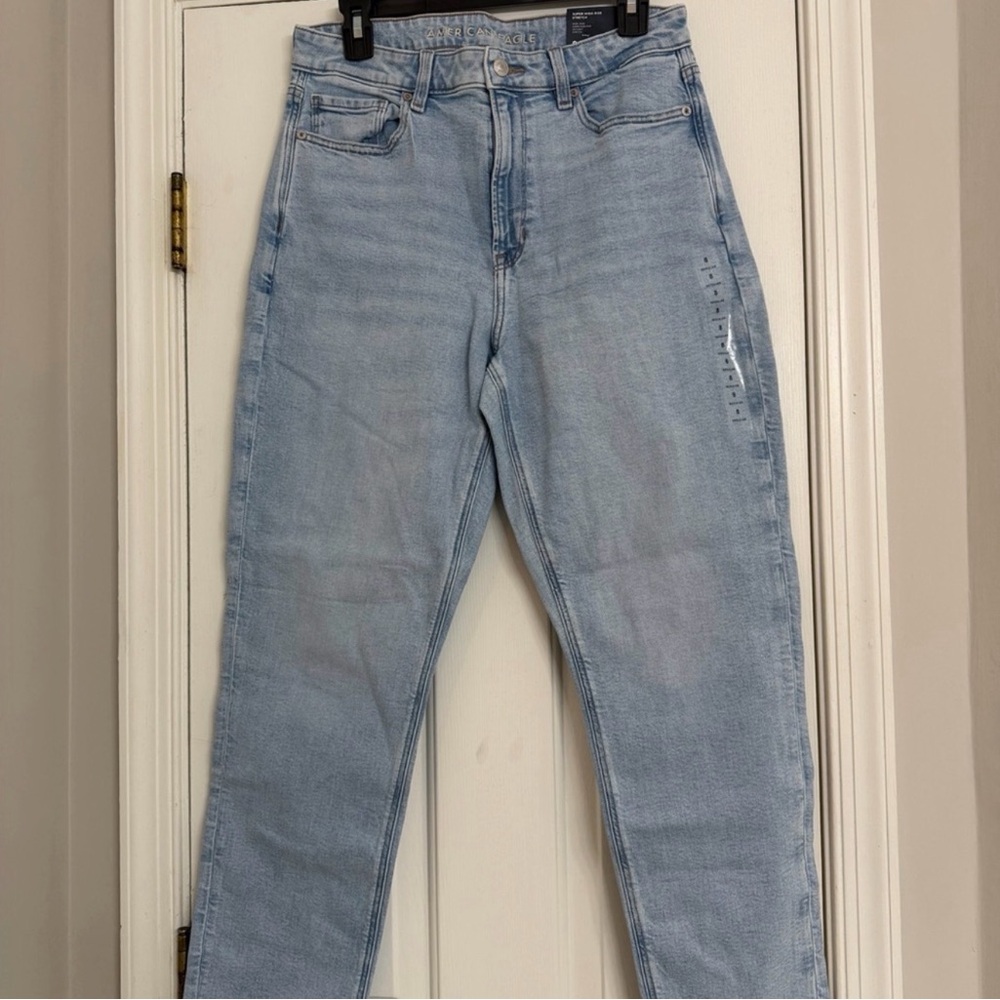 American Eagle Outfitters Light Wash High-Rise Jeans